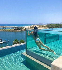 Acrylic Pool Wall Manufacturer in China Leyu Acrylic Company established a factory in 1996 with the lowest price in 2024 - LEYU