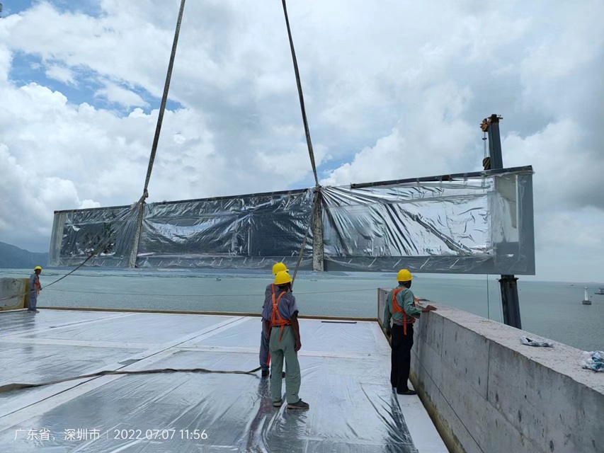 Leyu acrylic sheet Installation team