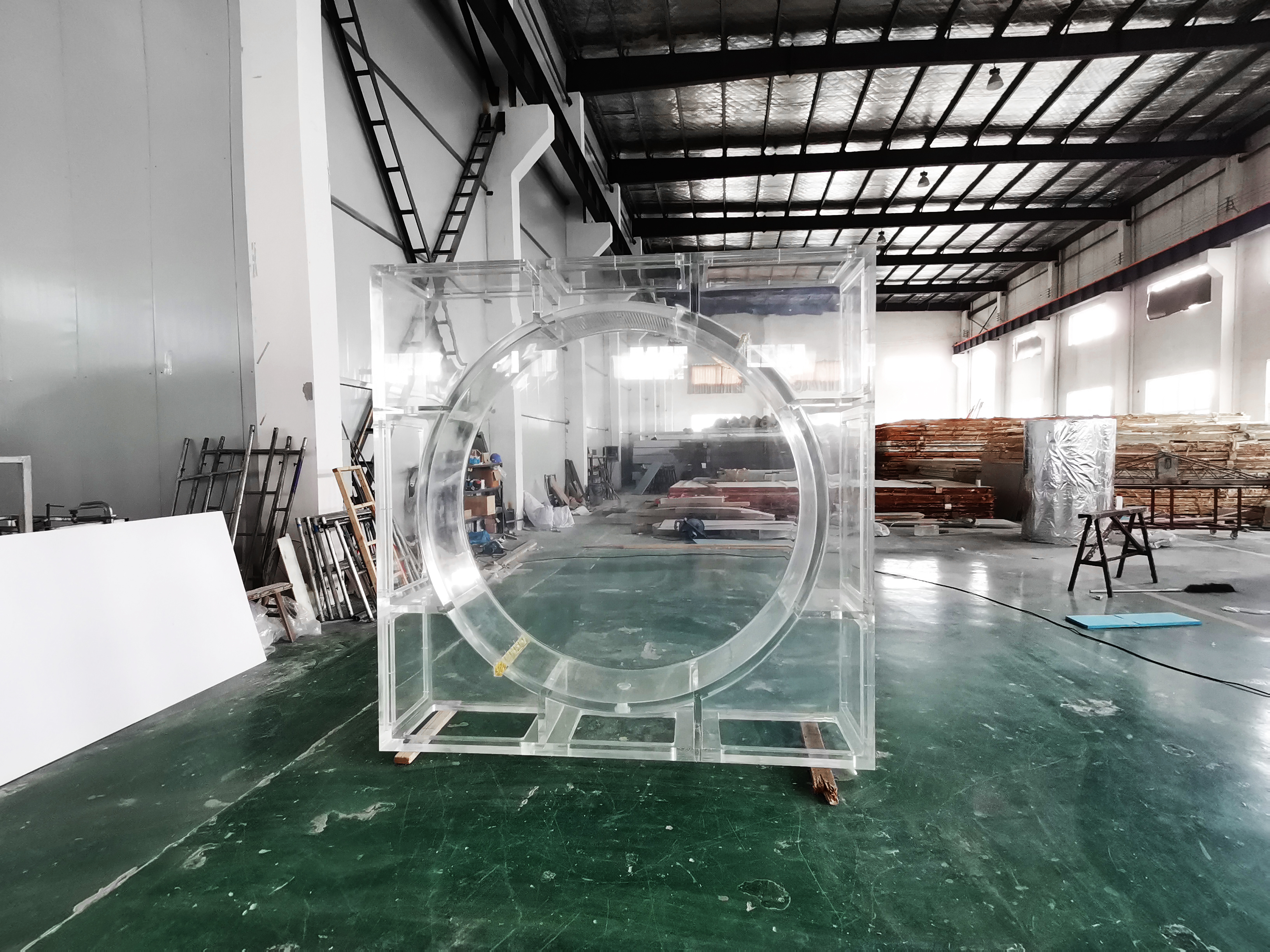 Acrylic custom fish tank - factory