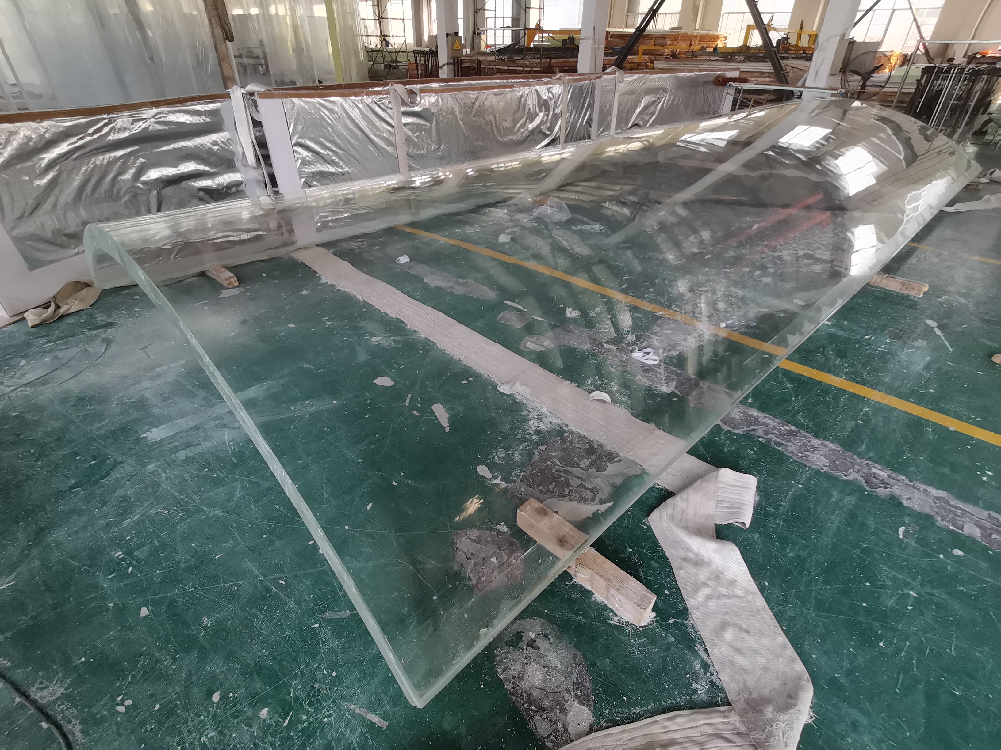Acrylic panel wall - LEYU