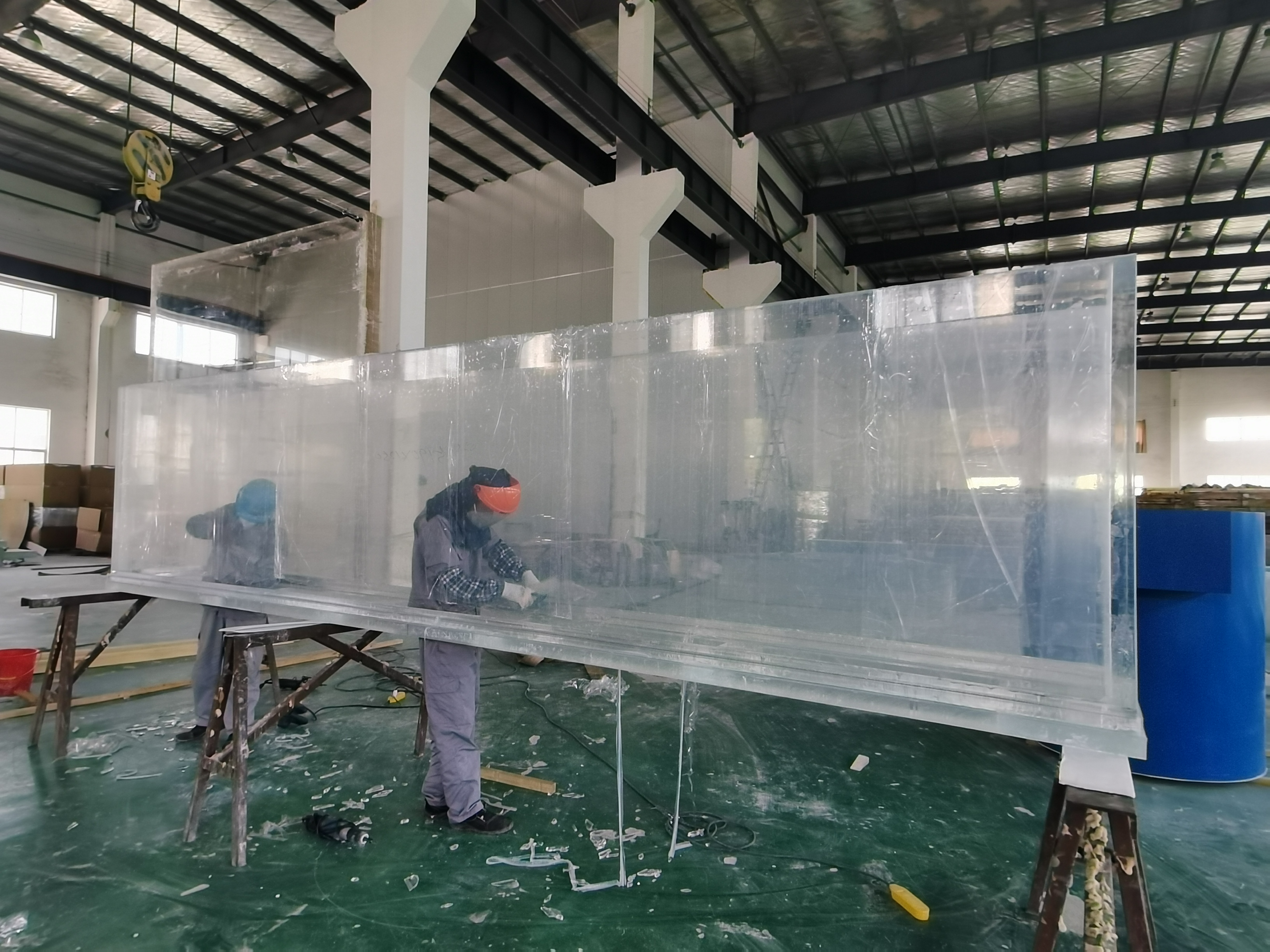 Acrylic fish tank - LEYU