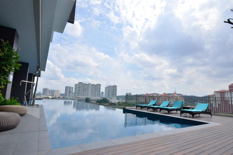 Acrylic swimming pool - LEYU ACRYLIC