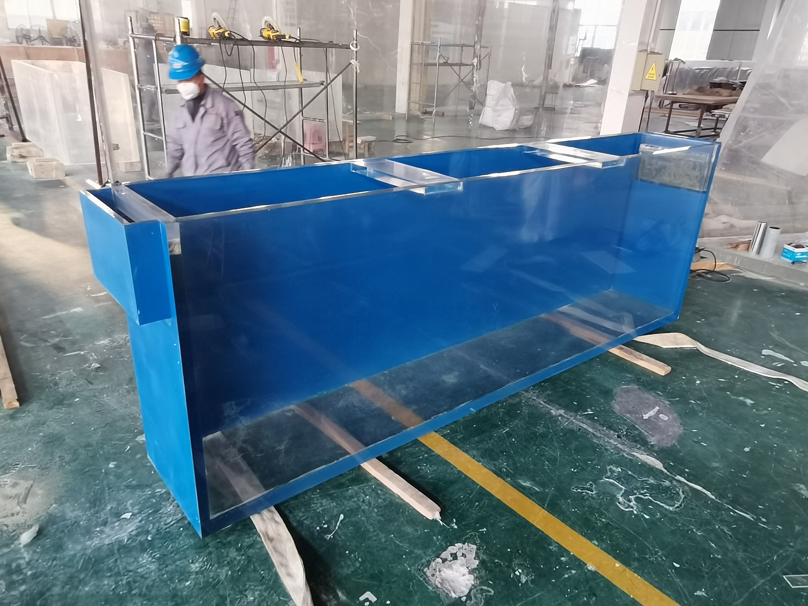 Professional Custom Acrylic Aquarium Manufacturers & Builders - Leyu 