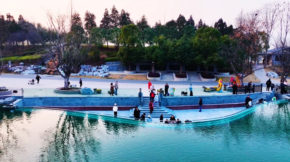 Nanjing Gingko Lake Arowana & Koi Pond Project – Leyu Case1.jpg