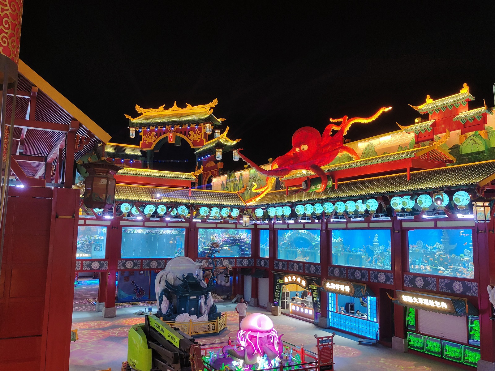 What Type of Acrylic is Used For Aquariums? - Leyu