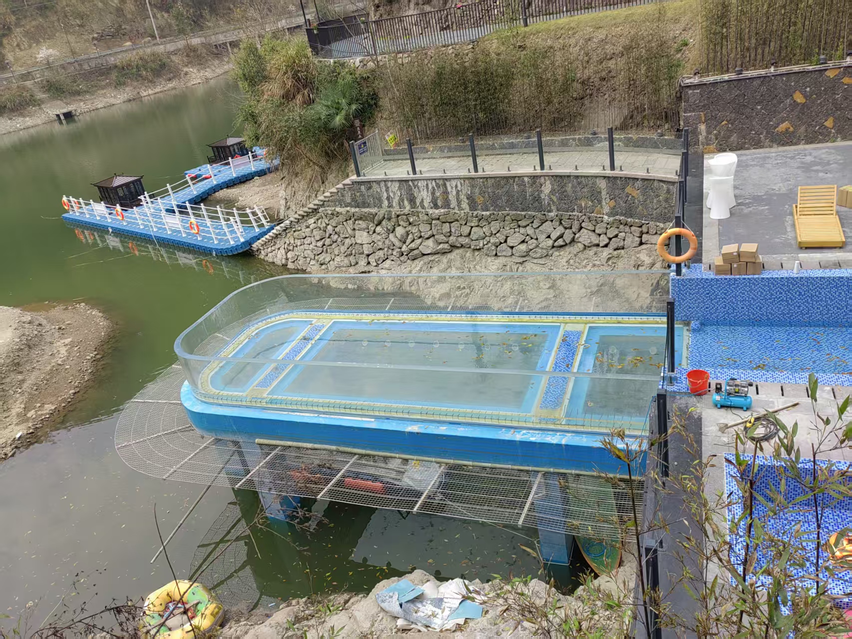 Acrylic Swimming Pool - Installation