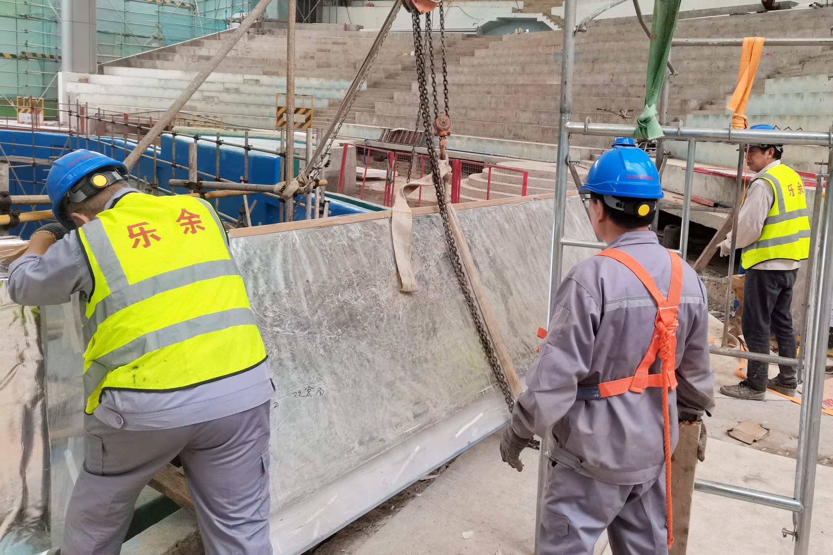 Guangdong Oceanarium &ndash; LEYU&rsquo;s Large Acrylic Aquarium Engineering Case in Guangzhou7