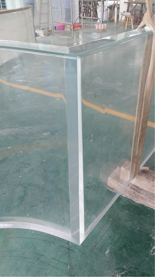 Matters needing attention when pasting transparent acrylic sheets