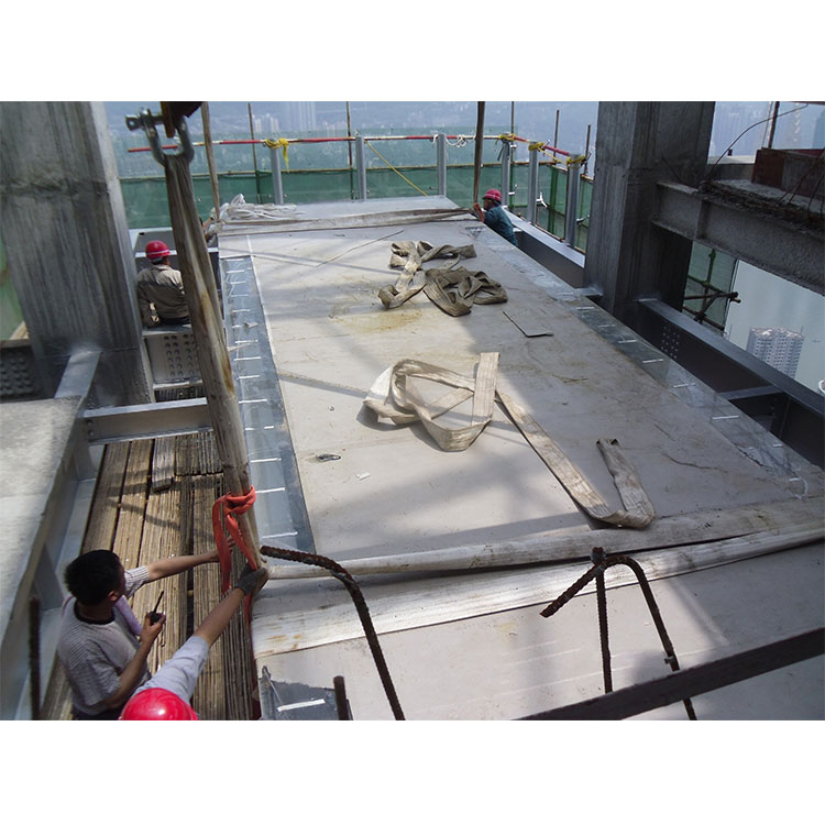 What are the advantages of U-shaped swimming pool Leyu Professional Customized U-shaped Acrylic Swimming Pool - Leyu
