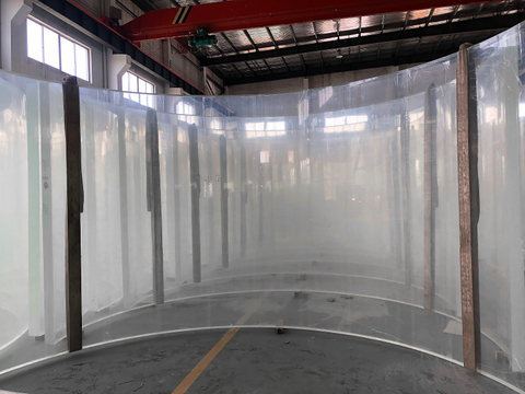 The&nbsp; Manufacturer of the underwater tunnel aquariums-Leyu acrylic sheet products factory